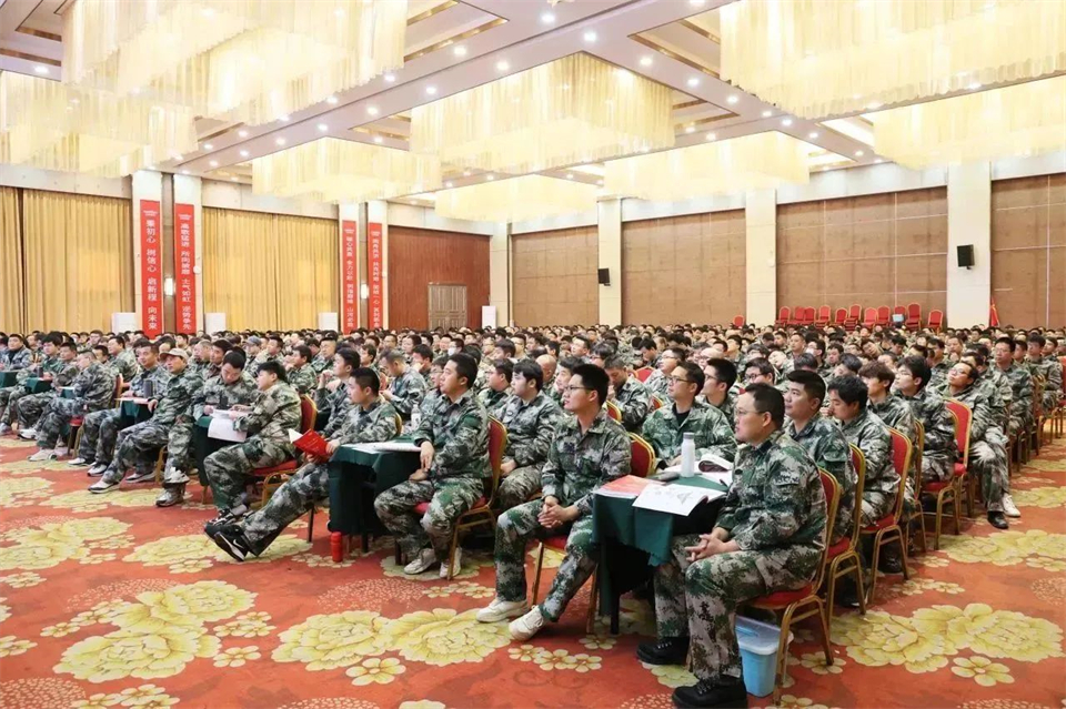 新春第一课，，，，，，，开启新征程！龙8头号玩家智能2024年营销春季培训乐成举行