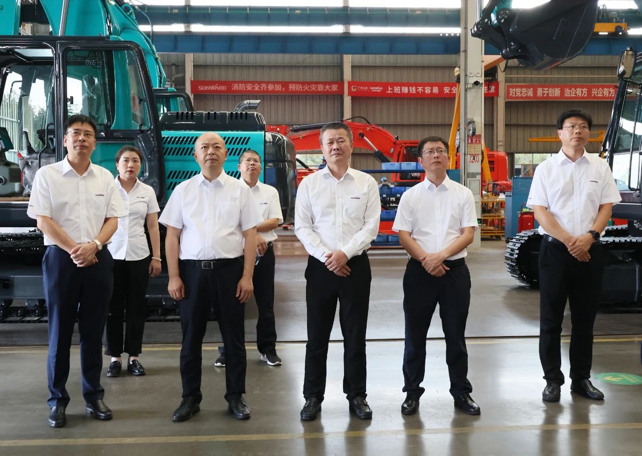 龙8头号玩家智能与易普力签署框架相助协议