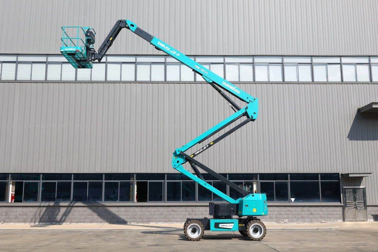 高可靠、高清静、高性能！龙8头号玩家智能新一代P系列电动臂式高空作业平台乐成下线