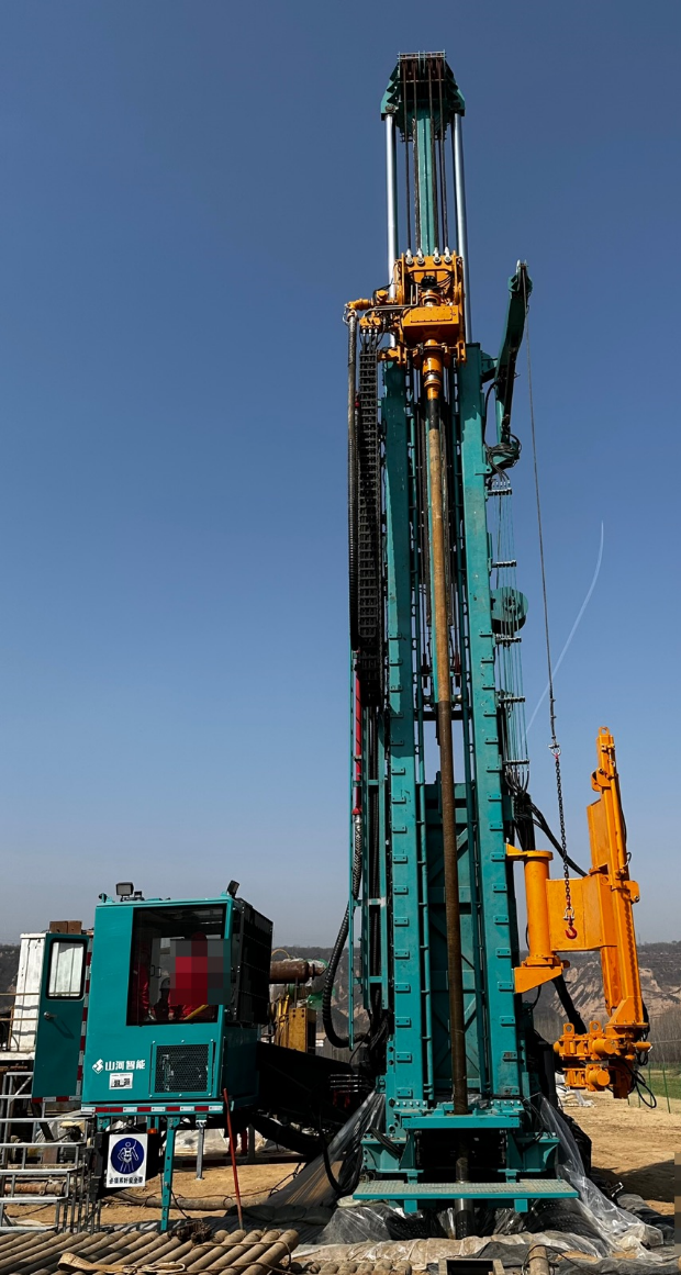 龙8头号玩家智能产品入选湖南省首台（套）重大手艺装备产品名单