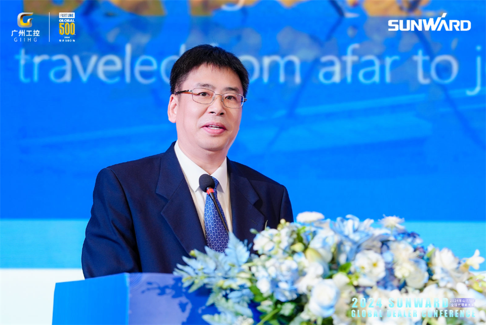 立异驱动相助，，，，，，，龙8头号玩家智能全球署理商大会乐成举行