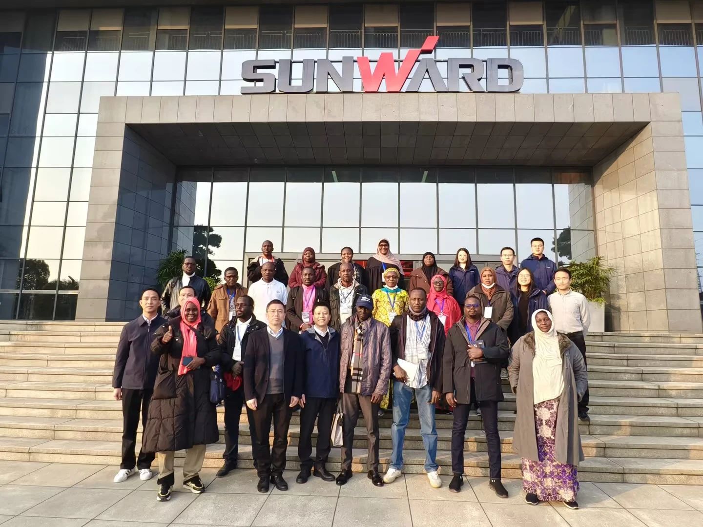 尼日尔农业治理和手艺研修班调研龙8头号玩家智能