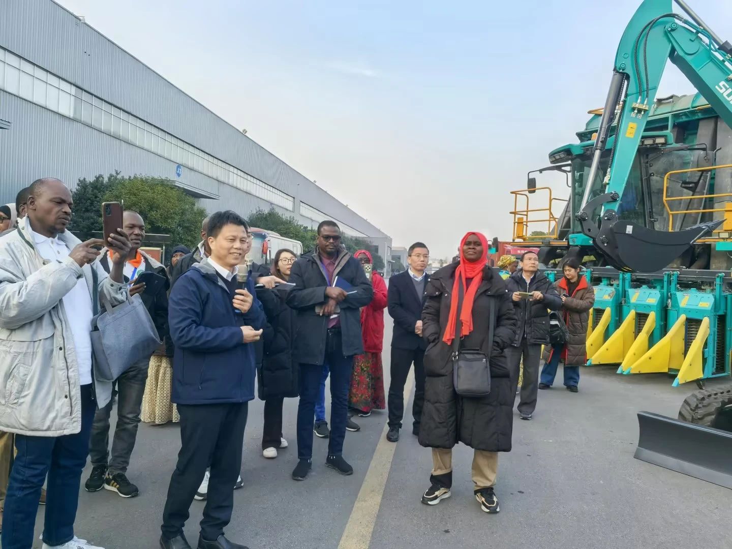 尼日尔农业治理和手艺研修班调研龙8头号玩家智能