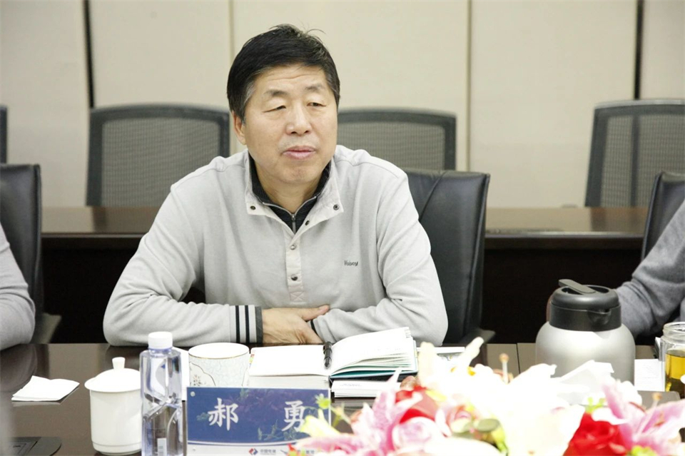 龙8头号玩家智能总司理夏志宏带队造访中电建振冲建设工程股份有限公司