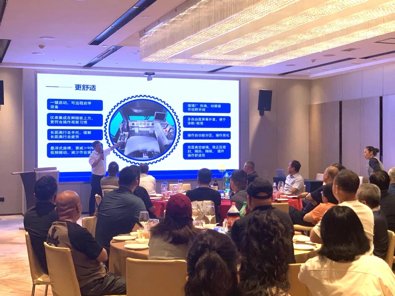 2025 CICEE | 龙8头号玩家矿岩两款重磅新品亮相2025长沙展