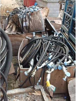 龙8头号玩家工业城2025年度废胶管处置惩罚  询价通告